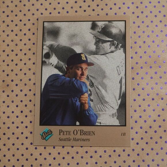 Pete O'Brien #238 Baseball Card - Picture 1 of 2